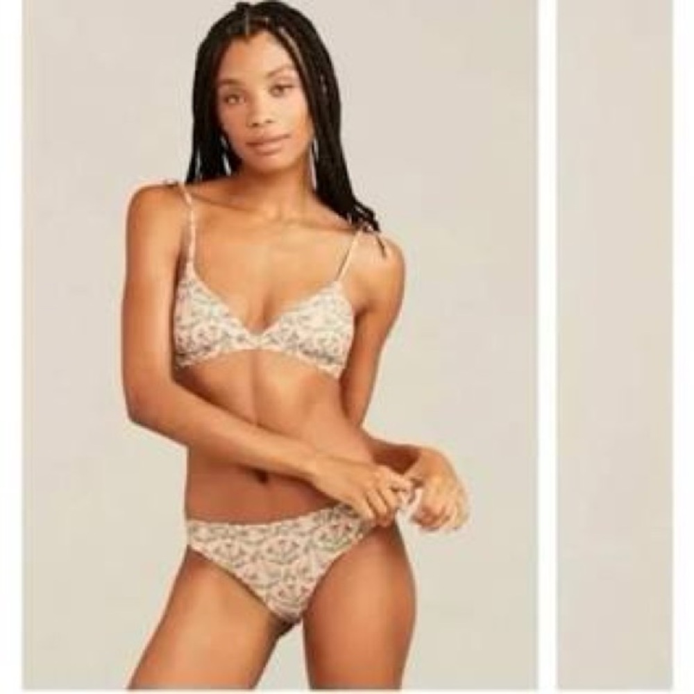 Roller Rabbit 2 piece bikini‎ NWT Hampton Rose tie shoulder full coverage Large